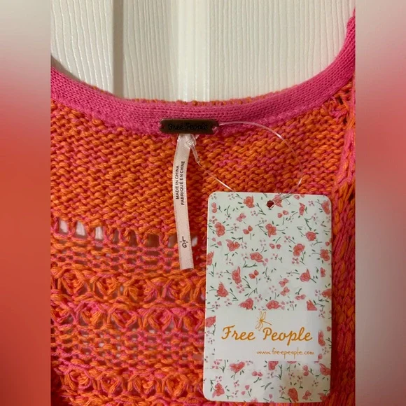 Free People Hot Tropics V-Neck Sweater Pink Large NWT - Picture 4 of 16